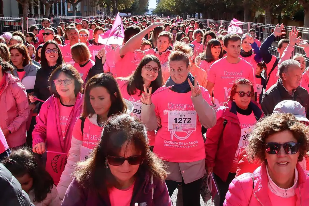 X Carrera de la Mujer Almon-Drasanvi contra el c&aacute;ncer de mama en Le&oacute;n. Peio Garc&iacute;a. 