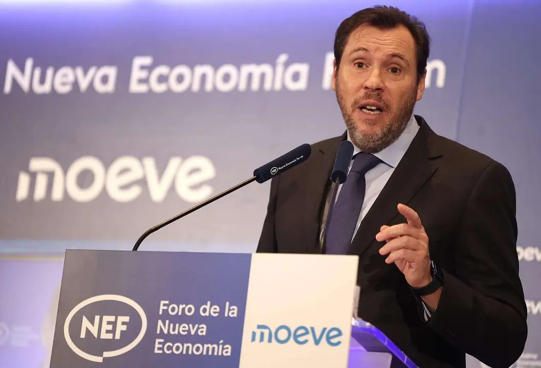 Juan L&aacute;zaro. ICAL. El ministro de Transportes y Movilidad Sostenible, &Oacute;scar Puente, durante su intervenci&oacute;n en el desayuno informativo de Nueva Econom&iacute;a F&oacute;rum.