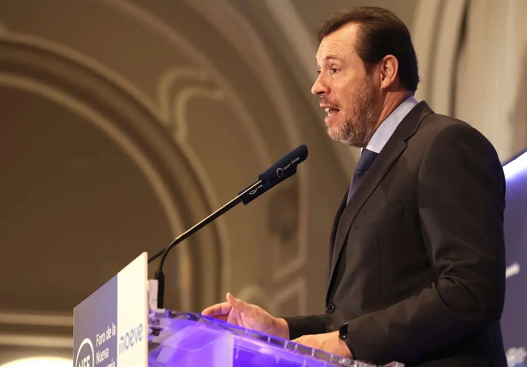 Juan L&aacute;zaro. ICAL. El ministro de Transportes y Movilidad Sostenible, &Oacute;scar Puente, durante su intervenci&oacute;n en el desayuno informativo de Nueva Econom&iacute;a F&oacute;rum.