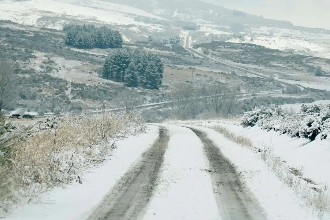 Campillo. ICAL. Nieve en la localidad leonesa de Oterico