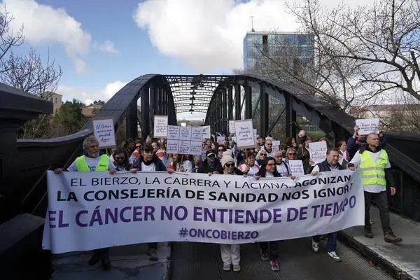 Manifestaci&oacute;n de Oncobierzo en Valladolid // Rub&eacute;n Cacho