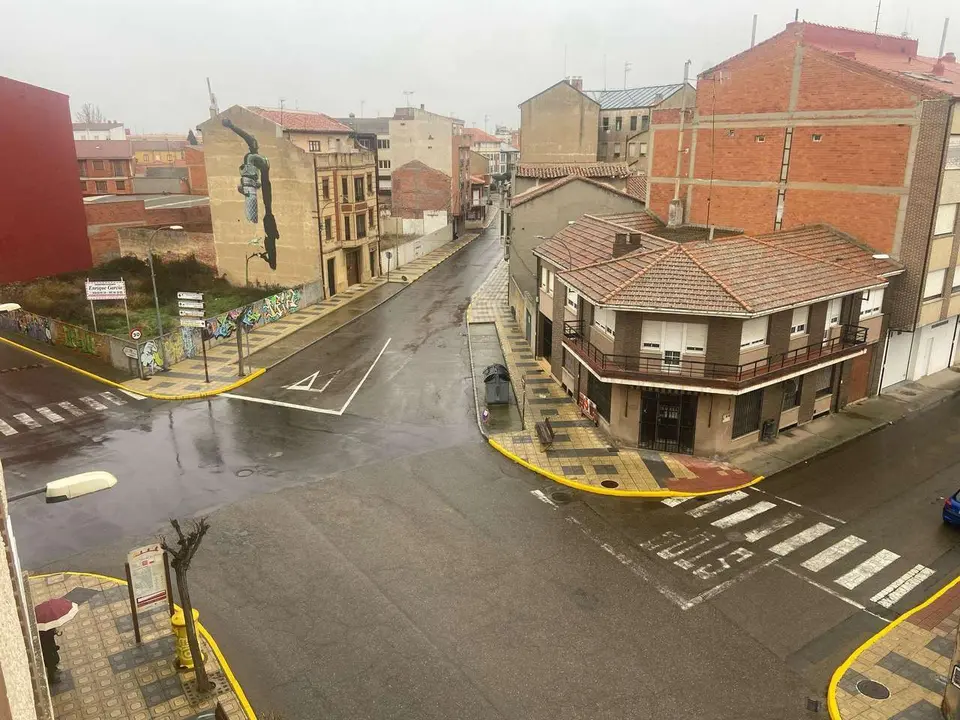 La calle Labradores de La Ba&ntilde;eza no ver&aacute; salir a los participantes del desfile.