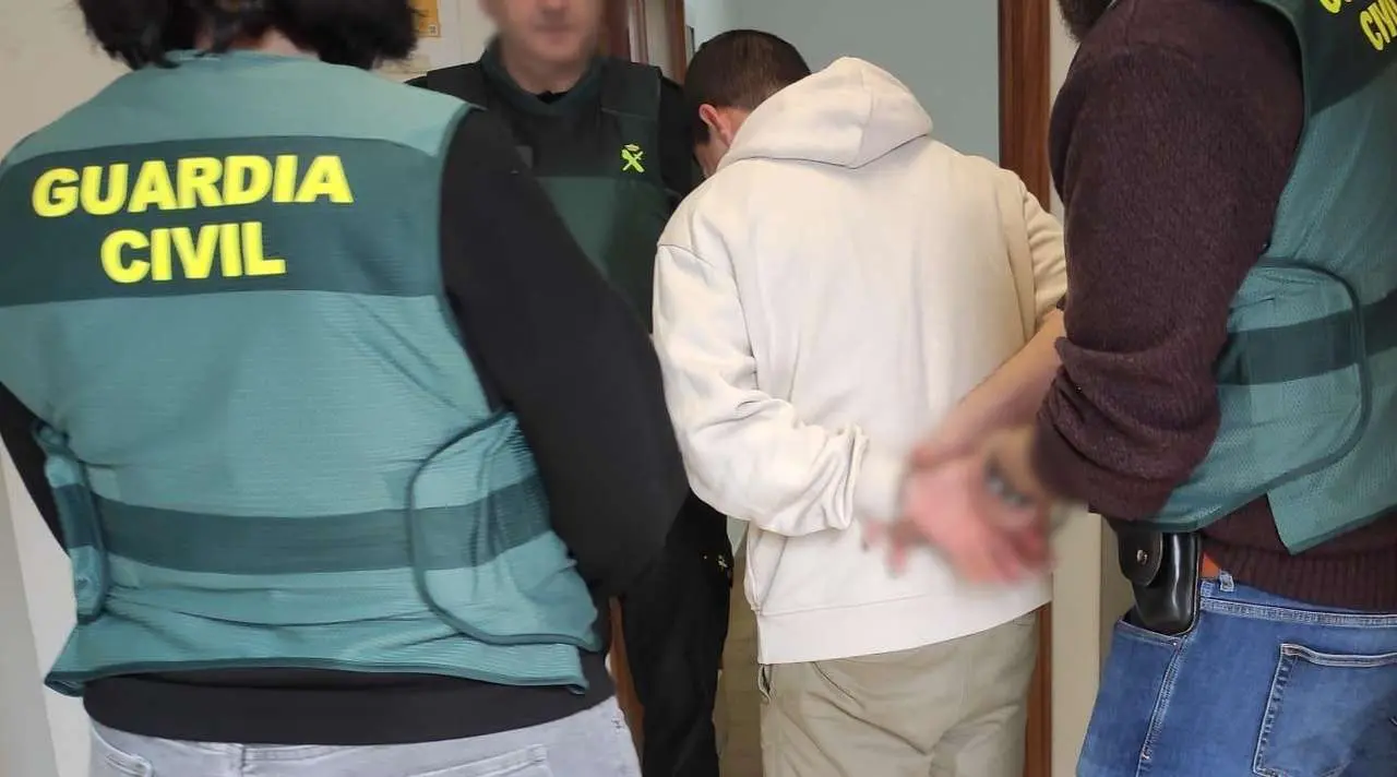 Detenido un hombre por cuatro delitos de agresi&oacute;n sexual a menores de 16 a&ntilde;os y por uno de provocaci&oacute;n sexual a un menor