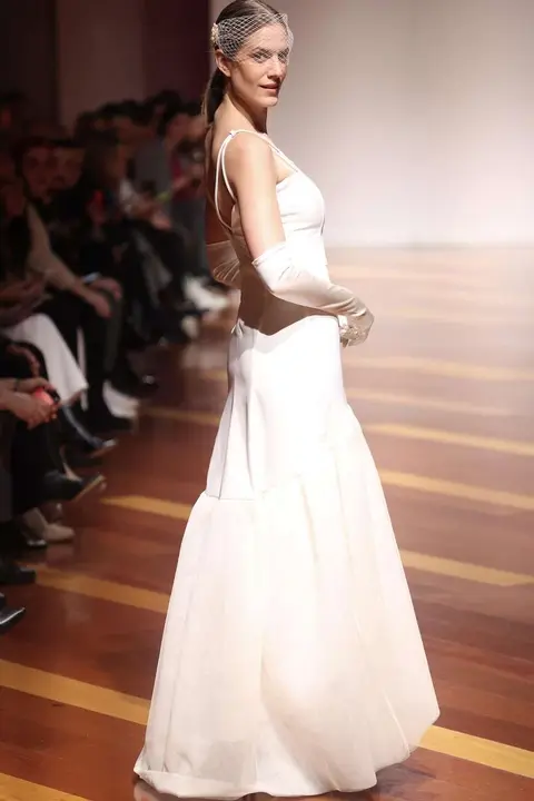 Juan L&aacute;zaro. ICAL. Desfile de la dise&ntilde;adora Sara Santiago en la X edici&oacute;n de la pasarela de Atelier Couture, en el marco de la Semana de la Moda de MadridLa