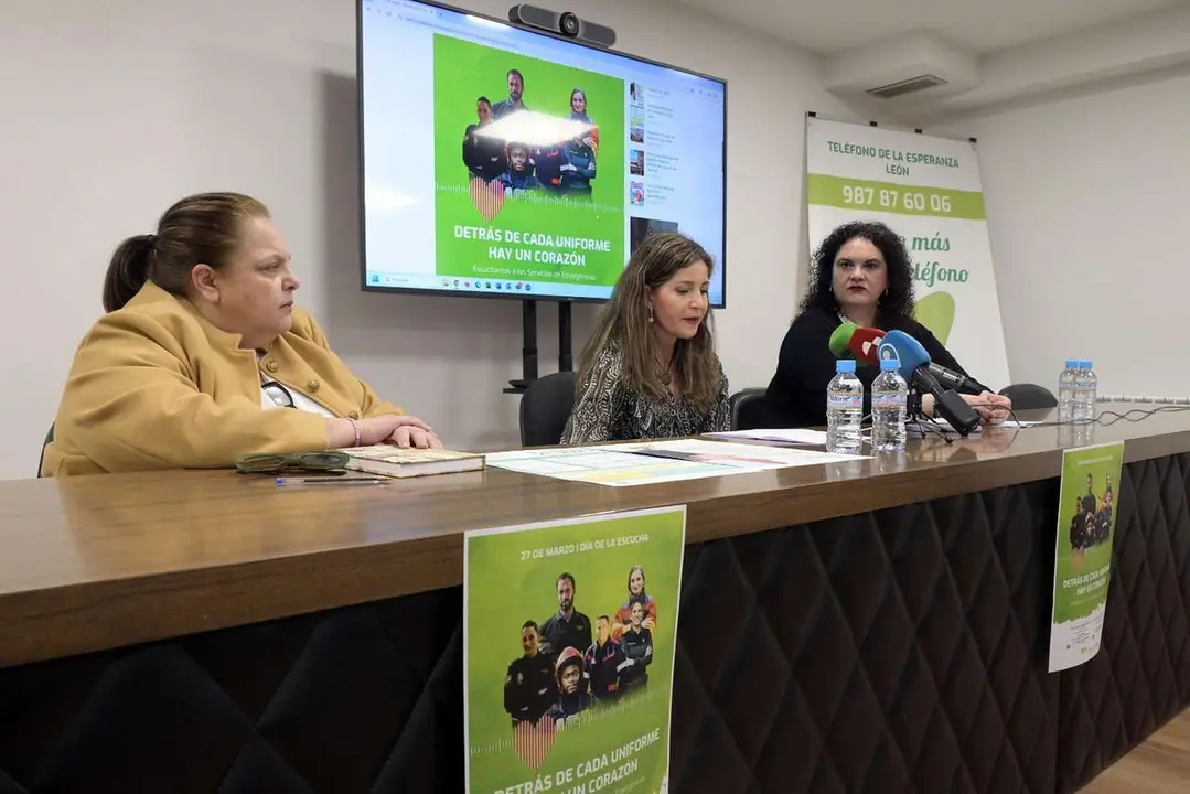 Peio Garc&iacute;a. ICAL. El Tel&eacute;fono de la Esperanza de Le&oacute;n presenta una campa&ntilde;a de sensibilizaci&oacute;n sobre los equipos de emergencia e inaugura la muestra fotogr&aacute;fica &lsquo;Emociones en emergencias&rsquo;