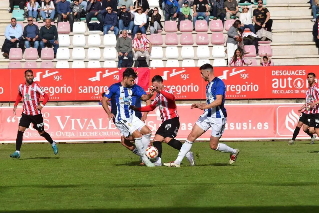 La Ponferradina en un partido este a&ntilde;o. /@SDPonferradina