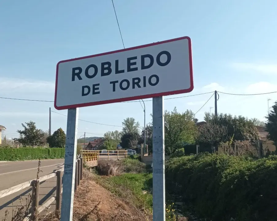 Robledo de Tor&iacute;o