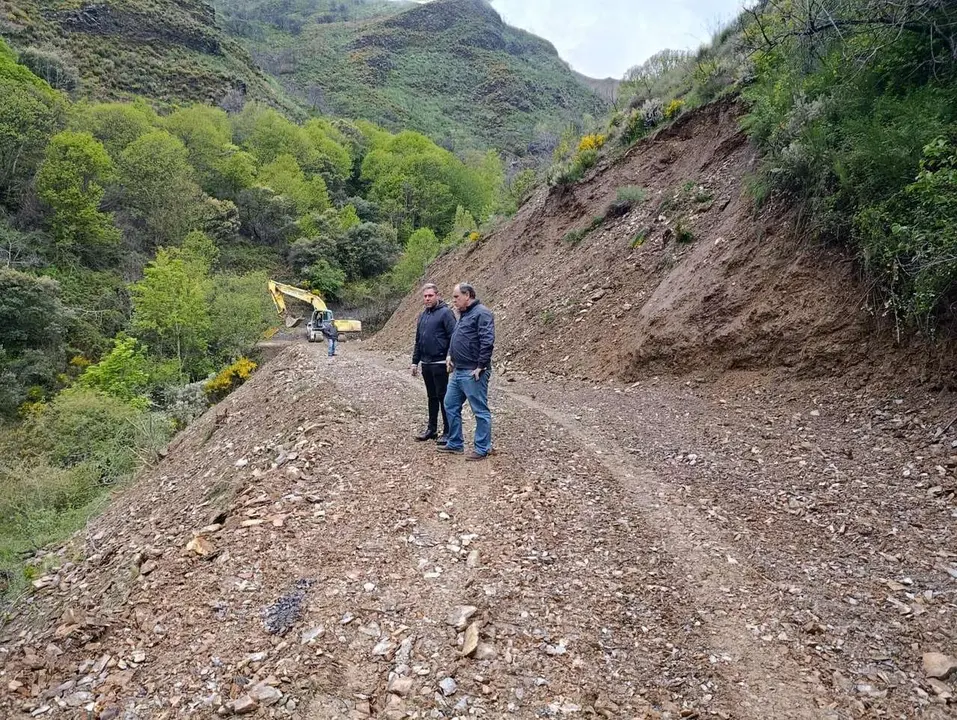 Acceso Santa Luc&iacute;a de Valdueza Ayuntamiento de Ponferrada