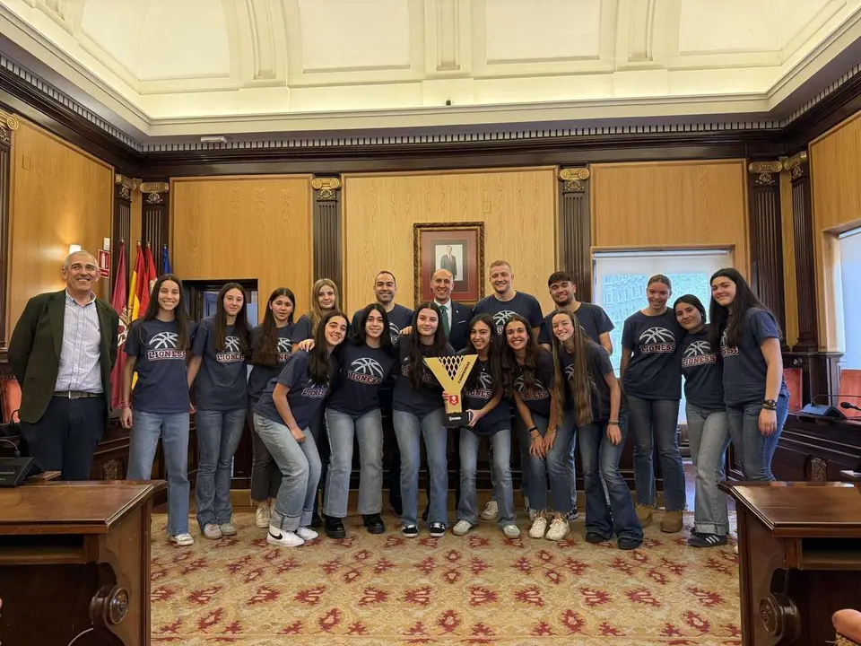 Somos Hijolusa Lioness en el Ayuntamiento de Le&oacute;n