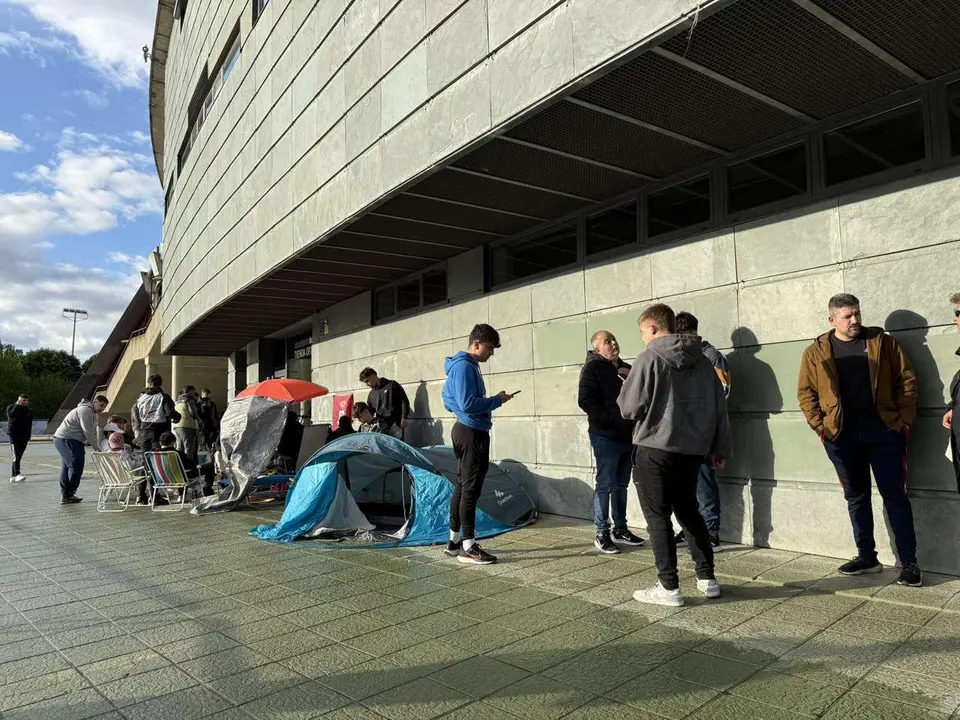 La cola a primera hora de la tarde Imagen: @CyDLeonesa