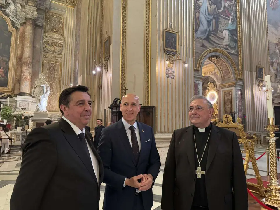 El alcalde de Le&oacute;n ya est&aacute; en Roma y asiste al besapi&eacute; de la Cofrad&iacute;a del Dulce Nombre de Jes&uacute;s Nazareno
