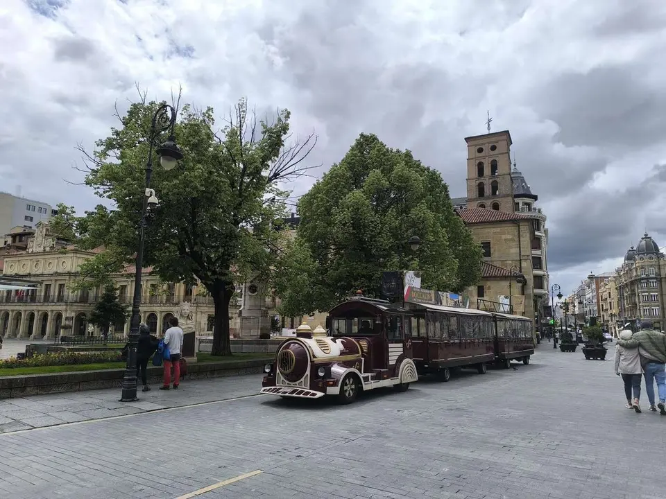 LE&Oacute;N24HORAS