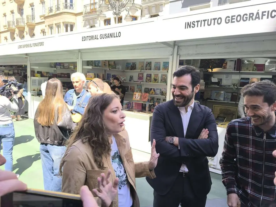 David Fern&aacute;ndez, portavoz del PP en el Ayuntamiento de Le&oacute;n, junto a Ester Mu&ntilde;oz.