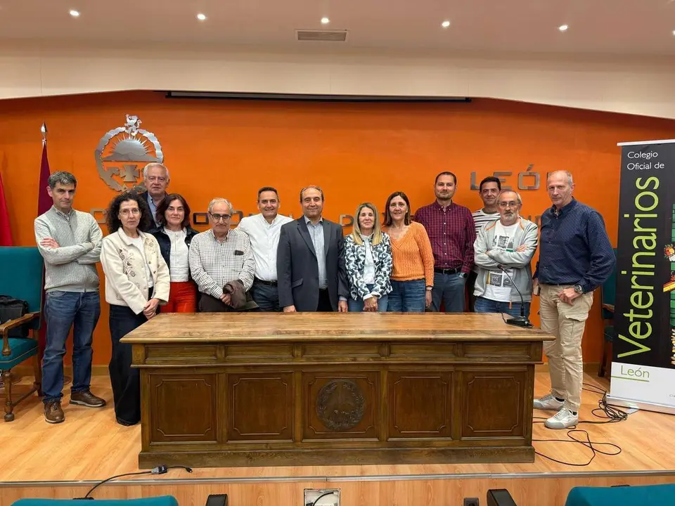 ICAL. Junta directiva del Sindicato de Veterinarios de Le&oacute;n (SIVELE-USCAL)
