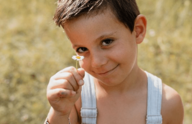 El peque&ntilde;o Guzm&aacute;n, un leon&eacute;s afectado por el s&iacute;ndrome de hiper-IgM (HIGM), una inmunodeficiencia de origen gen&eacute;tico.