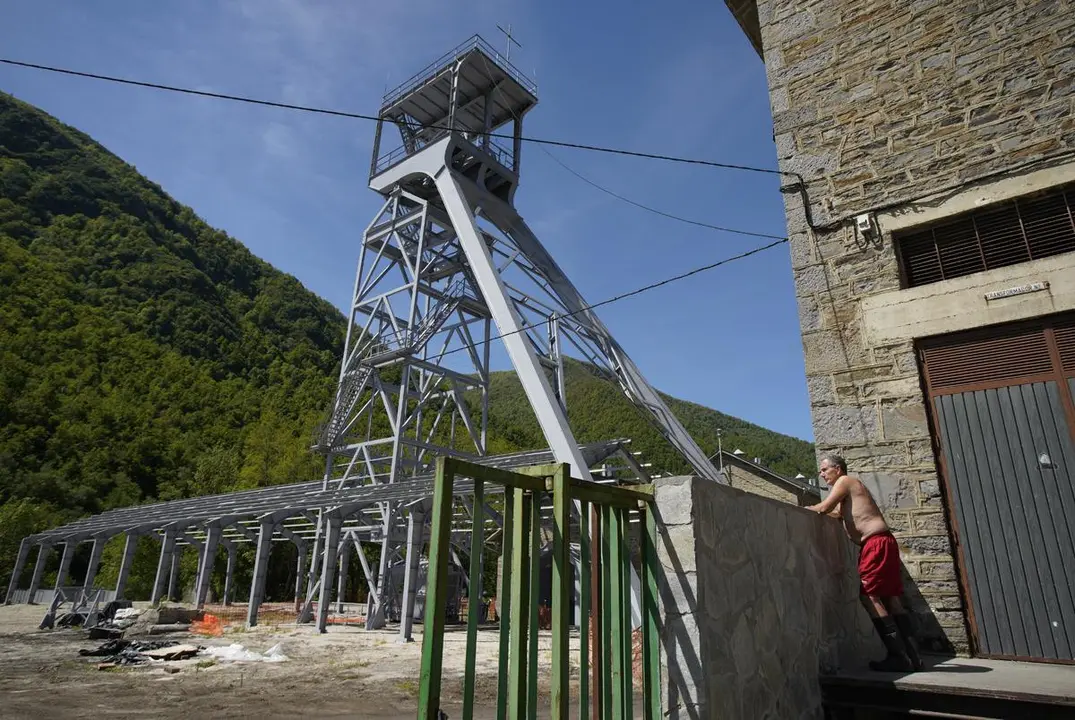 El Pozo Mar&iacute;a, una de las explotaciones mineras m&aacute;s emblem&aacute;ticas del Valle de Laciana. | ICAL