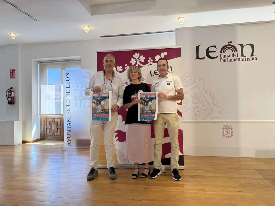 Presentaci&oacute;n del Gran Premio Femenino de Ciclismo en el Ayuntamiento de Le&oacute;n.