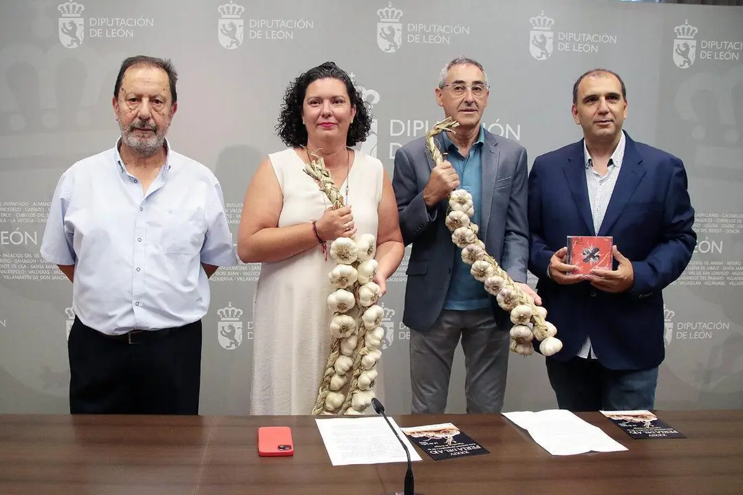 Presentaci&oacute;n en la Diputaci&oacute;n de la XXXIV Feria del Ajo de Veguellina de &Oacute;rbigo. | ICAL