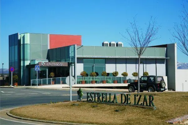 Urbanizaci&oacute;n Estrella de Izar