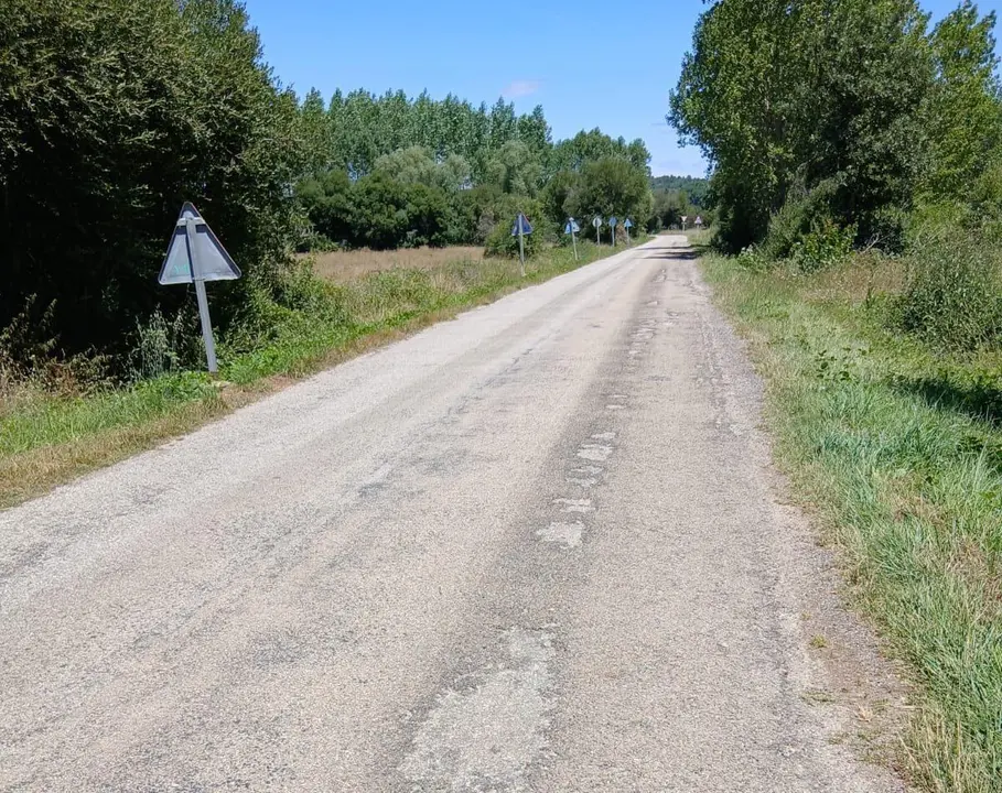 La carretera de Magaz de Cepeda a Villamejil.