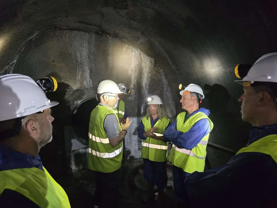 UGT FICA CyL reclama un plan de reindustrializaci&oacute;n y de futuro para la comarca del Bierzo. En la imagen durante la visita realizada a la Fundaci&oacute;n Santa B&aacute;rbara