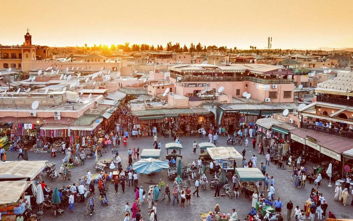 La Plaza de Jamaa el Fna es la plaza central de Marrakech.