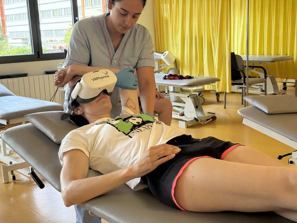 Tecnolog&iacute;a vasca en las gafas de realidad virtual aplicada a pacientes en San Juan de Dios. 