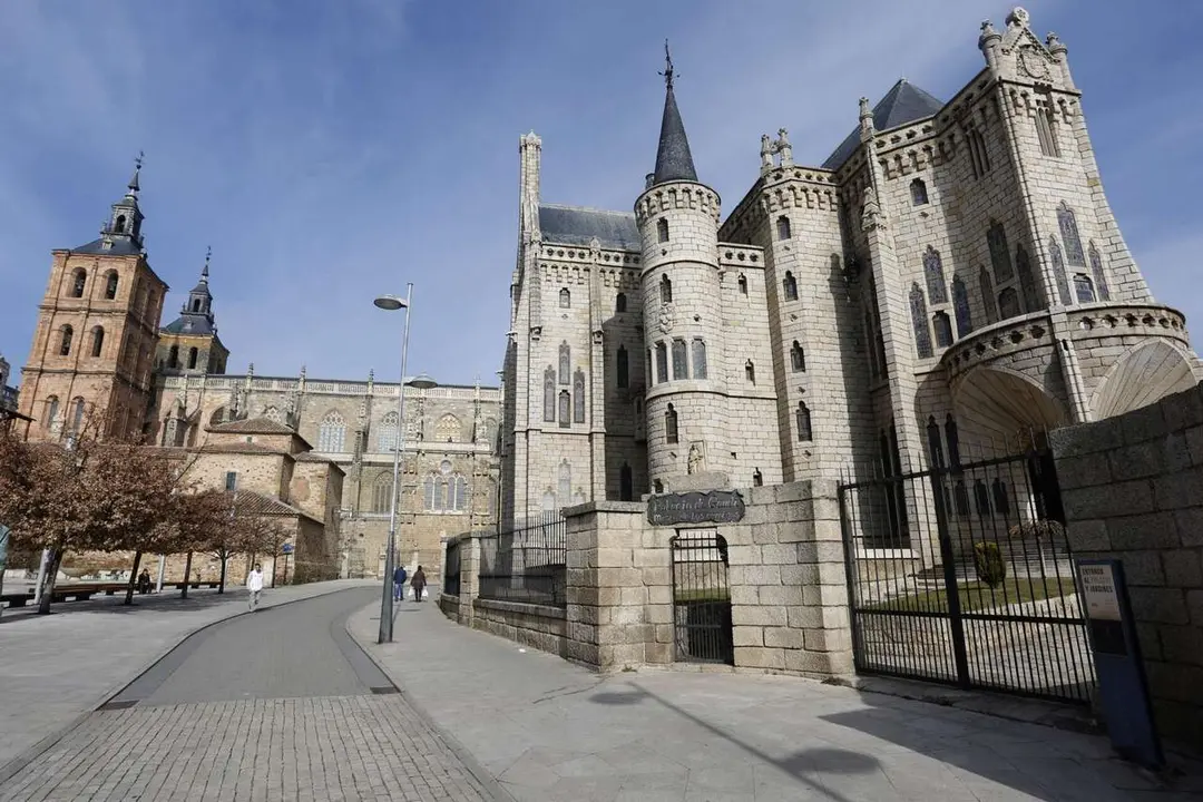 Palacio de Gaud&iacute; en Astorga. | ICAL