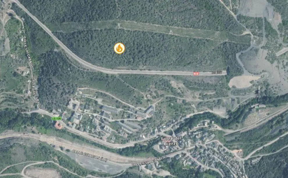 Zona del incendio en Torre del Bierzo