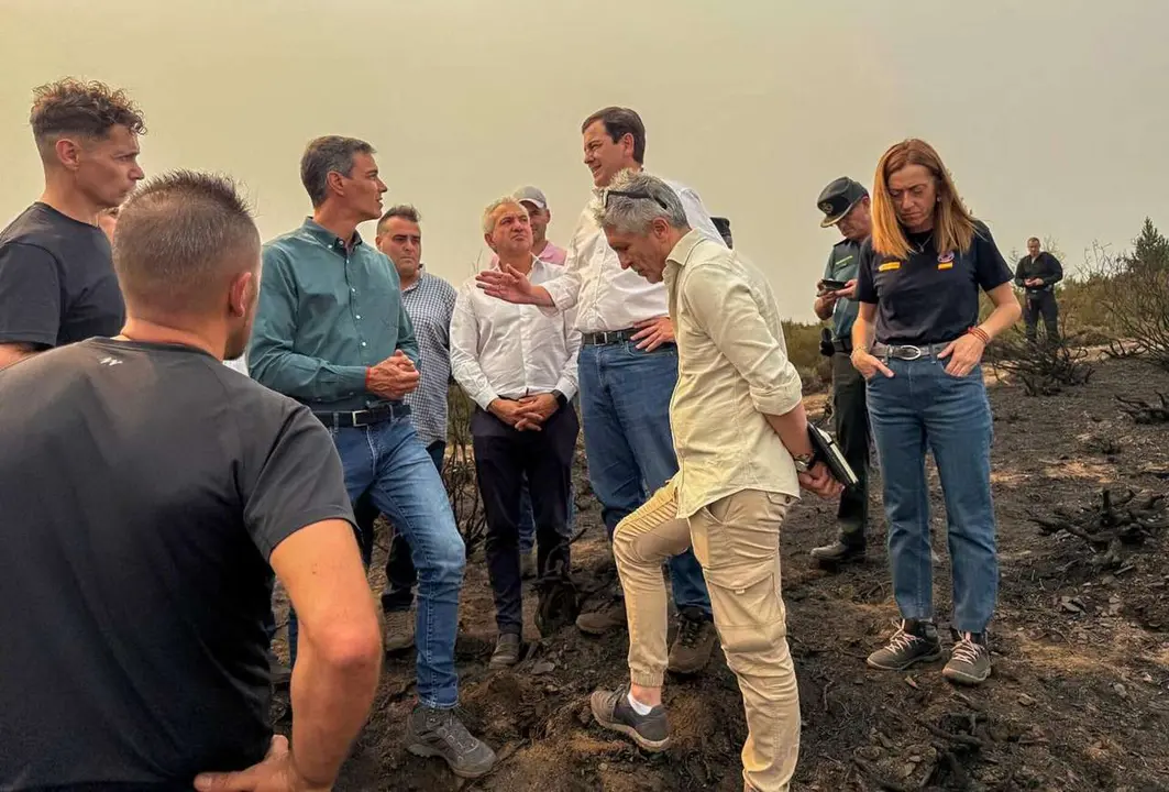 JCyL / ICAL .. El presidente del Gobierno, Pedro S&aacute;nchez, visita las zonas afectadas por los incendios en Villablino (Le&oacute;n)