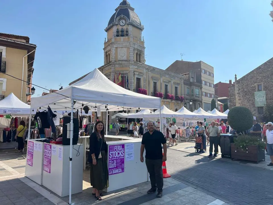Feria de Stocks de La Ba&ntilde;eza. Ayuntamiento de La Ba&ntilde;eza.