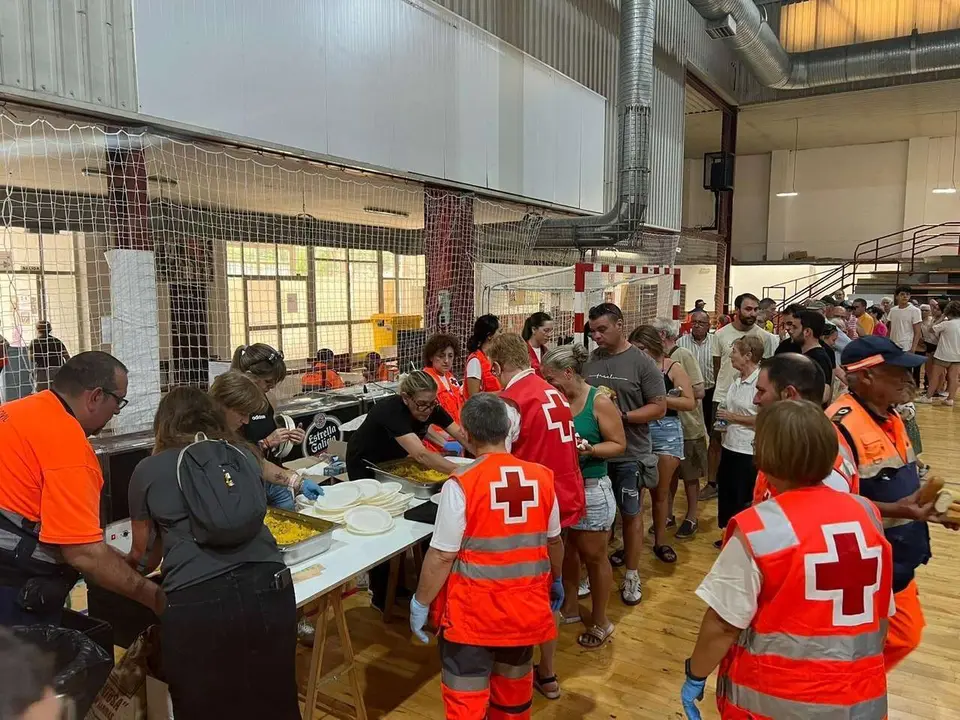 Cruz Roja dio soporte a las personas que tuvieron que alojarse en albergues de la provincia durante los incendios que asolaron Le&oacute;n en agosto.