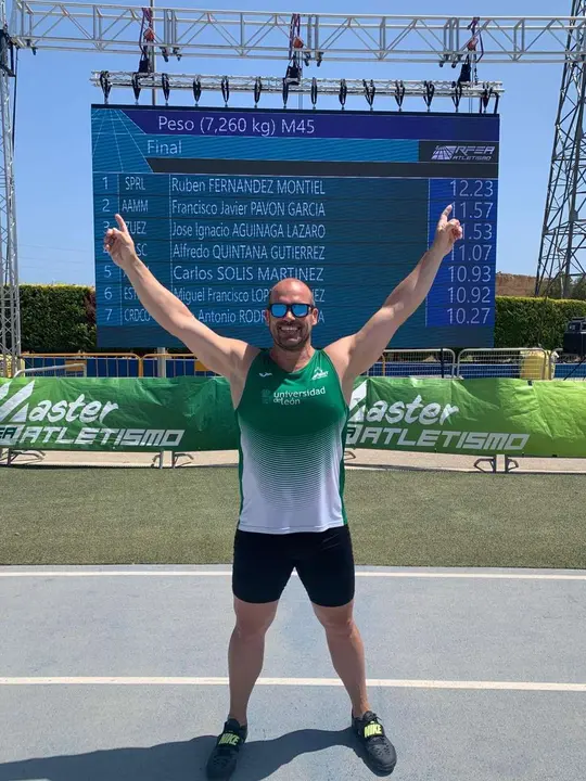 Rub&eacute;n Fern&aacute;ndez, atleta del ULE Sprint Atletismo 