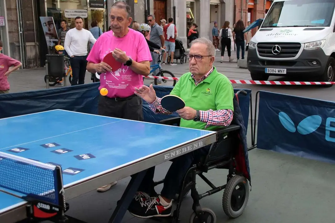Jornada de sensibilizaci&oacute;n de Alzheimer Le&oacute;n sobre el tenis de mesa para mostrar sus beneficios cognitivos, emocionales y sociales. Ical. 