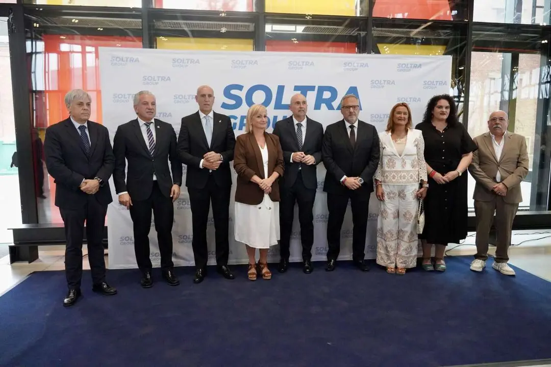 La consejera de Industria, Comercio y Empleo, Leticia Garc&iacute;a, clausura la Gala del 25 aniversario de Soltra, a la que tambi&eacute;n asisten el presidente de las Cortes de Castilla y Le&oacute;n, Carlos Poll&aacute;n, y el alcalde de Le&oacute;n, Jos&eacute; Antonio Diez. ICAL 