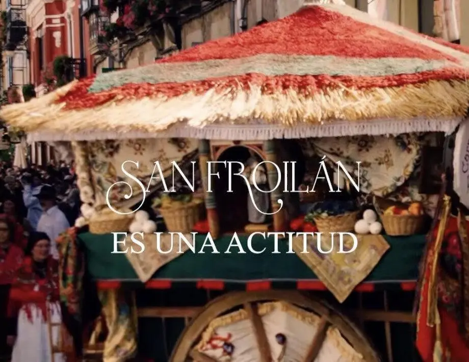 Fotograma del v&iacute;deo promocional de las fiestas de San Froil&aacute;n 2025 difundido por el Ayuntamiento de Le&oacute;n.