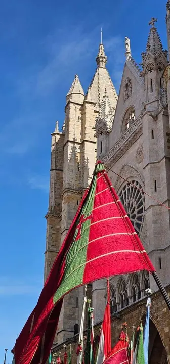 Im&aacute;genes de la jornada festiva de San Froil&aacute;n 2025 en Le&oacute;n. Le&oacute;n 24 Horas.