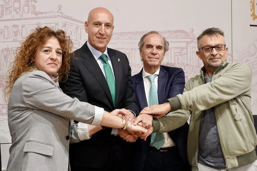 Ayuntamiento, Fele, CCOO y UGT activan el di&aacute;logo social en Le&oacute;n con un acuerdo marco. | ICAL