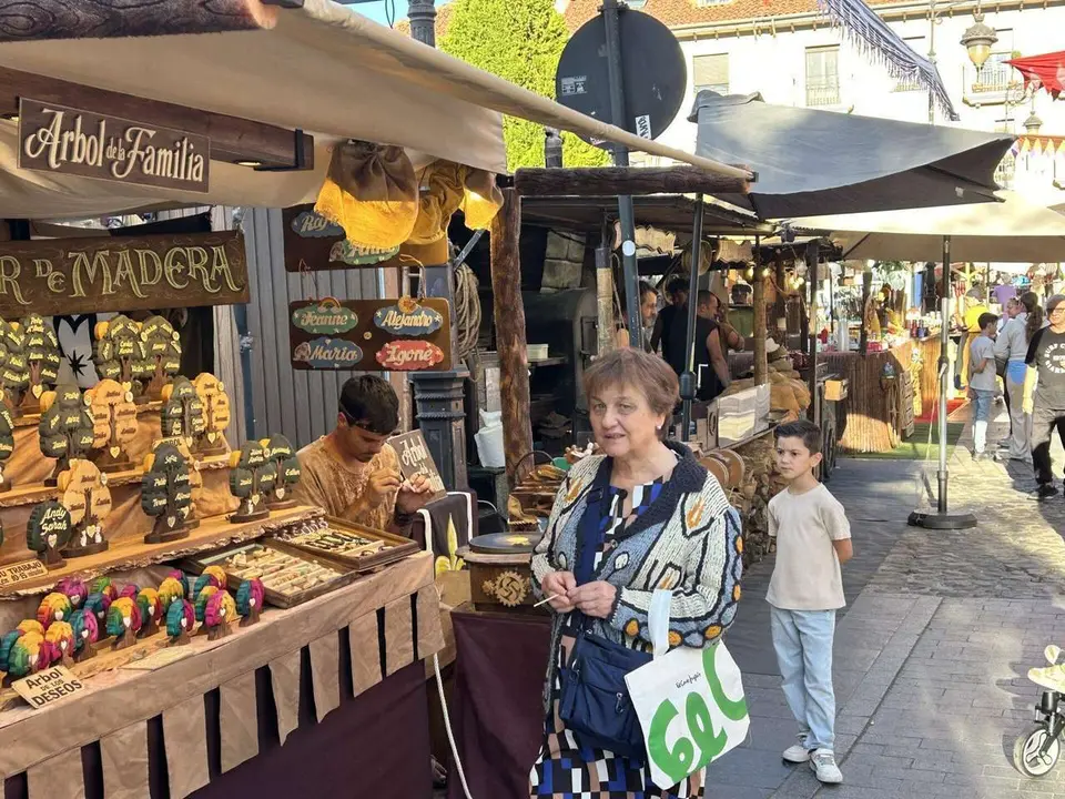 Mercado de las Tres Culturas en Le&oacute;n 2025