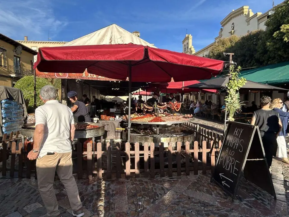 Mercado de las Tres Culturas en Le&oacute;n 2025