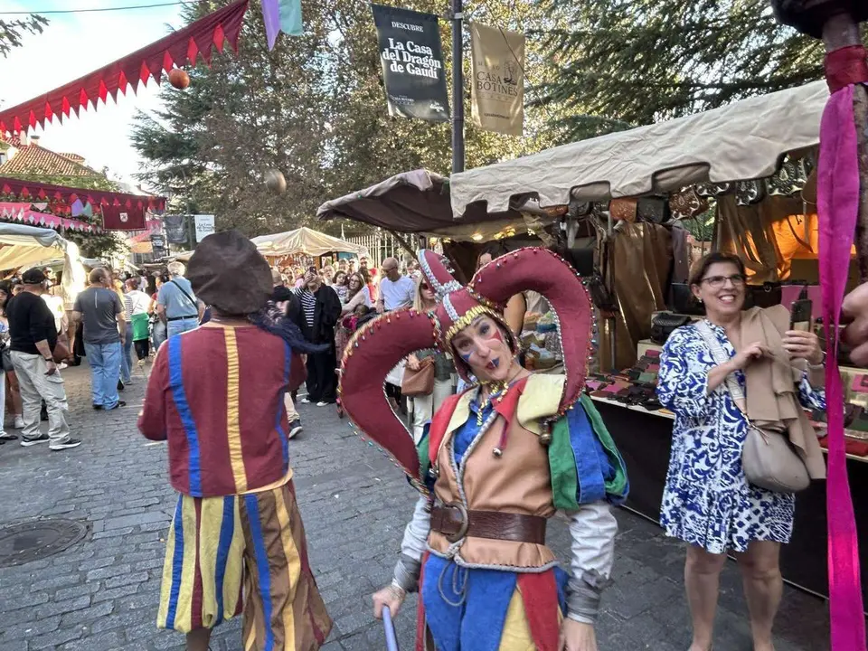 Mercado de las Tres Culturas en Le&oacute;n 2025