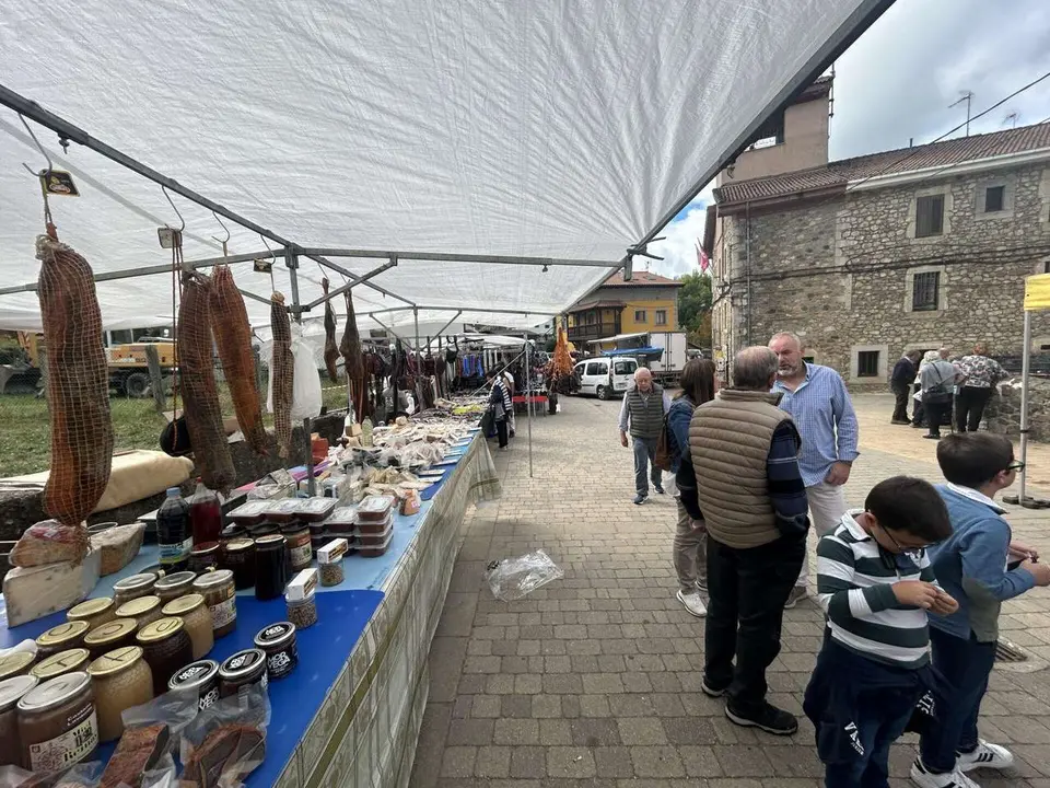 XXI Feria de los Picos de Posada de Valde&oacute;n. Hugo Garc&iacute;a - Le&oacute;n 24 Horas