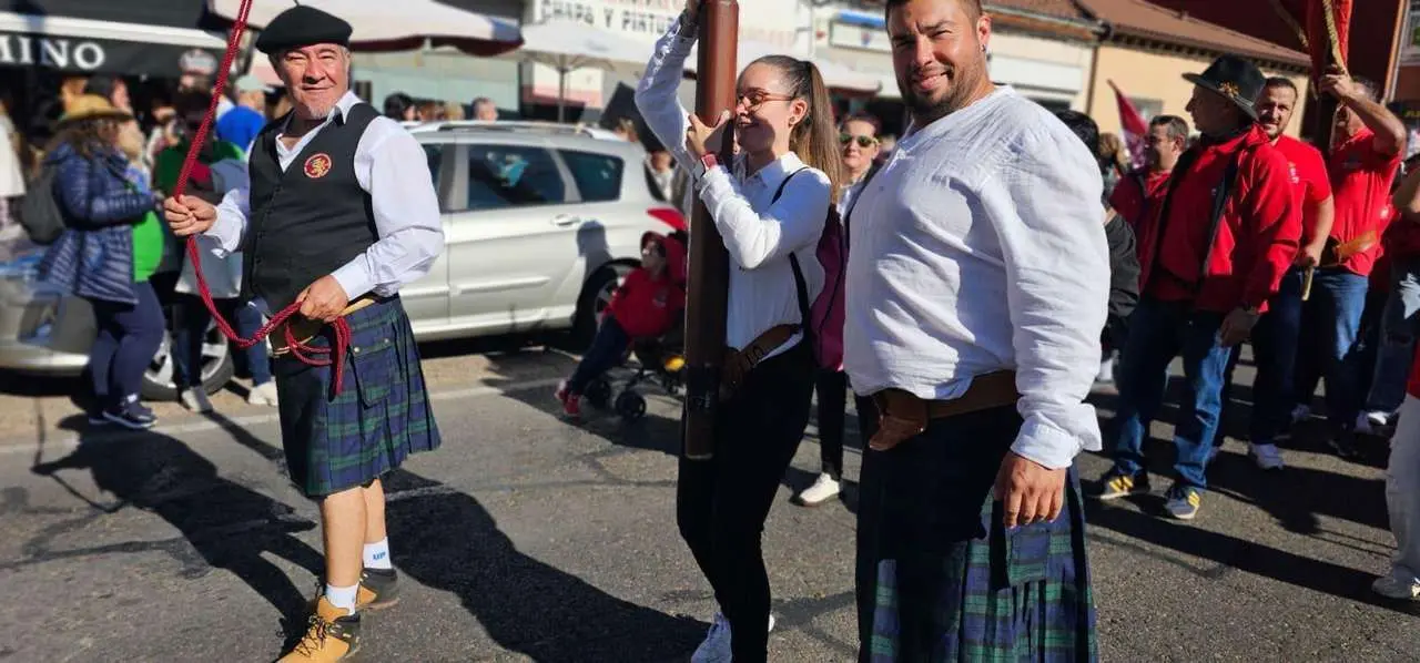Pendones, carros y romeros participaron un a&ntilde;o m&aacute;s en la romer&iacute;a de San Froil&aacute;n | Le&oacute;n 24 Horas