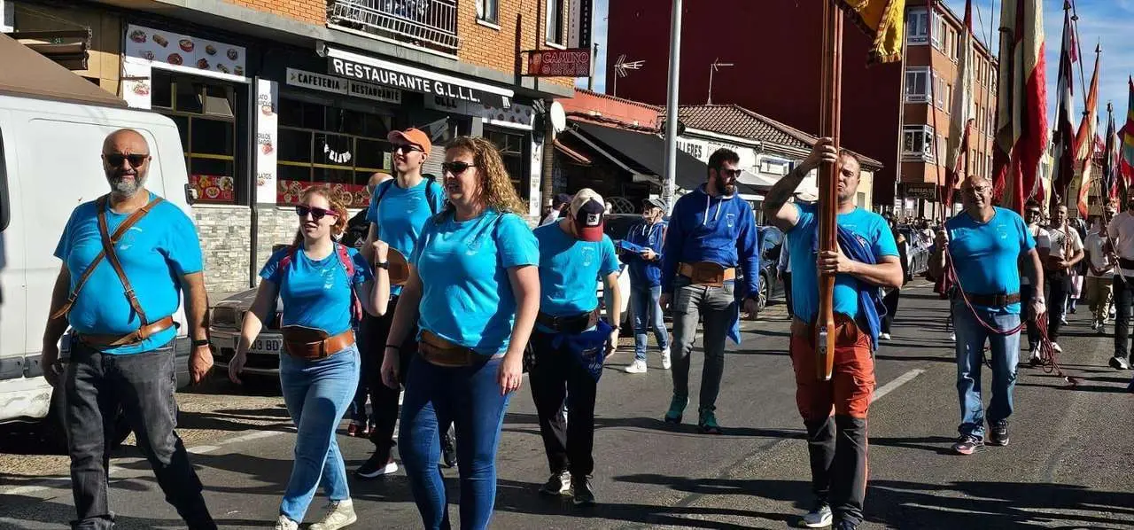 Pendones, carros y romeros participaron un a&ntilde;o m&aacute;s en la romer&iacute;a de San Froil&aacute;n | Le&oacute;n 24 Horas