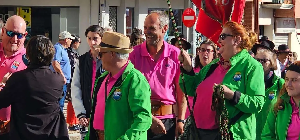 Pendones, carros y romeros participaron un a&ntilde;o m&aacute;s en la romer&iacute;a de San Froil&aacute;n | Le&oacute;n 24 Horas