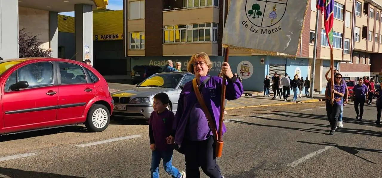 Pendones, carros y romeros participaron un a&ntilde;o m&aacute;s en la romer&iacute;a de San Froil&aacute;n | Le&oacute;n 24 Horas