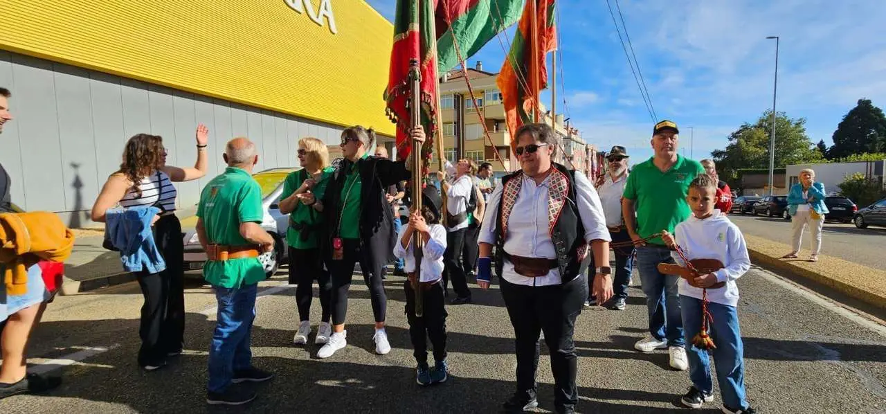 Pendones, carros y romeros participaron un a&ntilde;o m&aacute;s en la romer&iacute;a de San Froil&aacute;n | Le&oacute;n 24 Horas