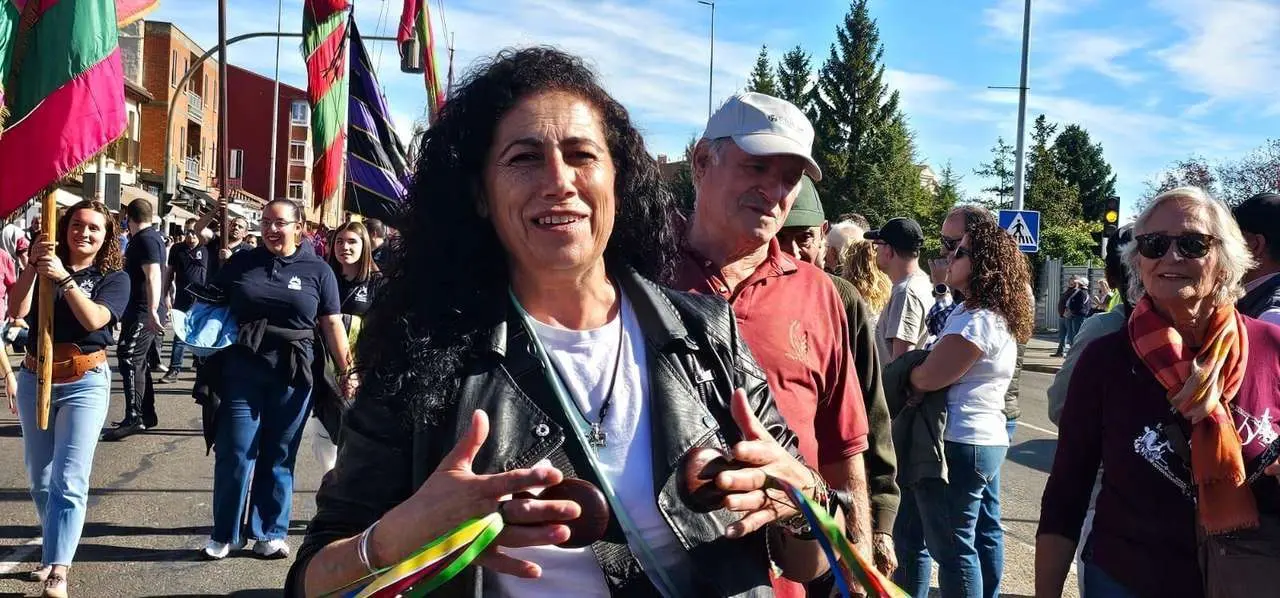 Carros, pendones y emoci&oacute;n en la gran Romer&iacute;a de San Froil&aacute;n 2025Carros, pendones y emoci&oacute;n en la gran Romer&iacute;a de San Froil&aacute;n 2025