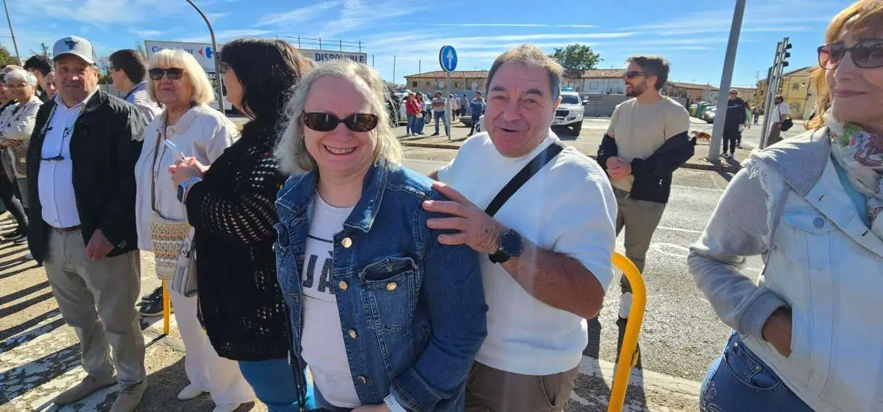 Carros, pendones y emoci&oacute;n en la gran Romer&iacute;a de San Froil&aacute;n 2025