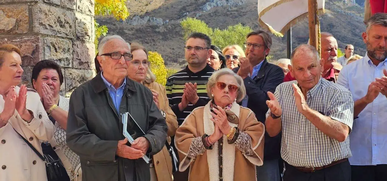 Participantes y visitantes durante la XXV Feria Tradicional de C&aacute;rmenes, que llen&oacute; el municipio de color, m&uacute;sica y tradici&oacute;n. | Le&oacute;n 24 Horas